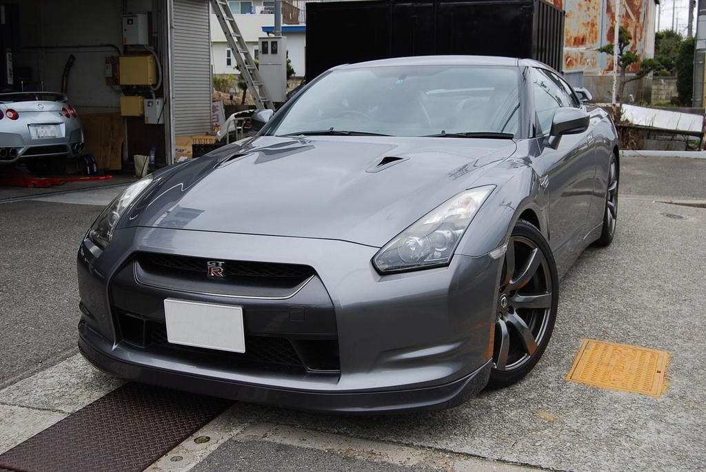 R35 Gt R 中古車入荷しました 有限会社エンドレス Endless